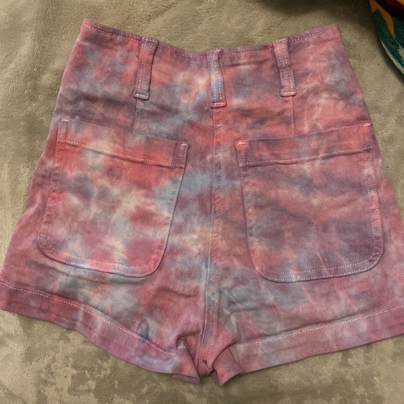 Venus Shorts size 2 Multicolor Tie-Dye - Picture 2 of 2
